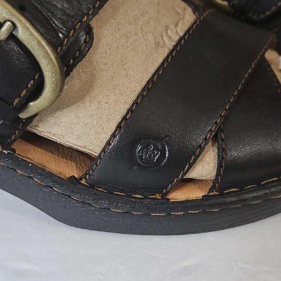 Born Black Leather Mules with Ergonomic Design - Picture 2 of 13